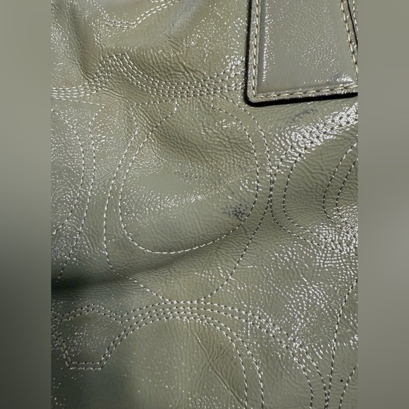 Coach Signature Stitch Carryall Kiss Lock Patent Leather Satchel - Picture 16 of 16